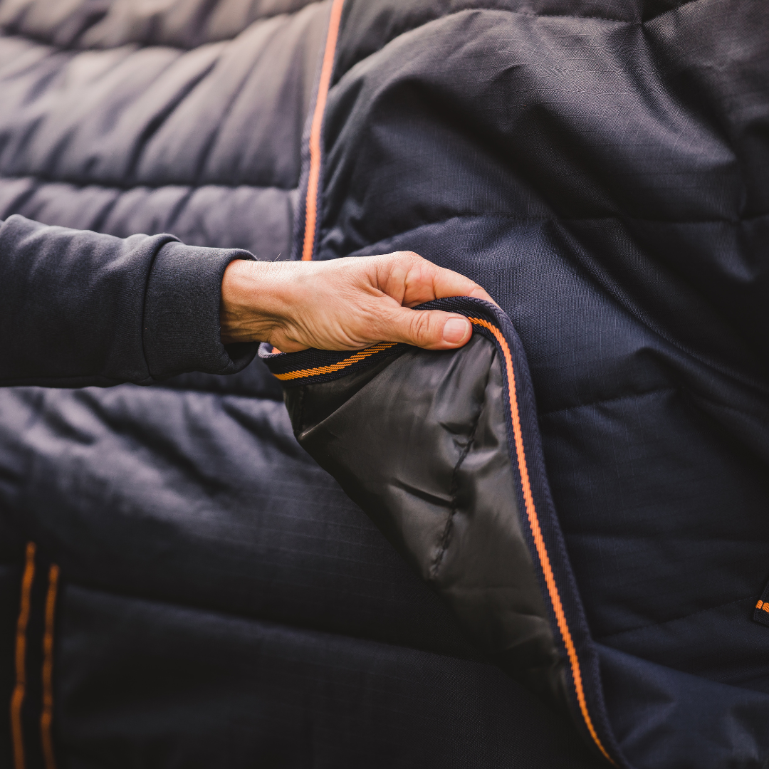A 600 denier outer and a polyester lining provide both durability and a soft feel.